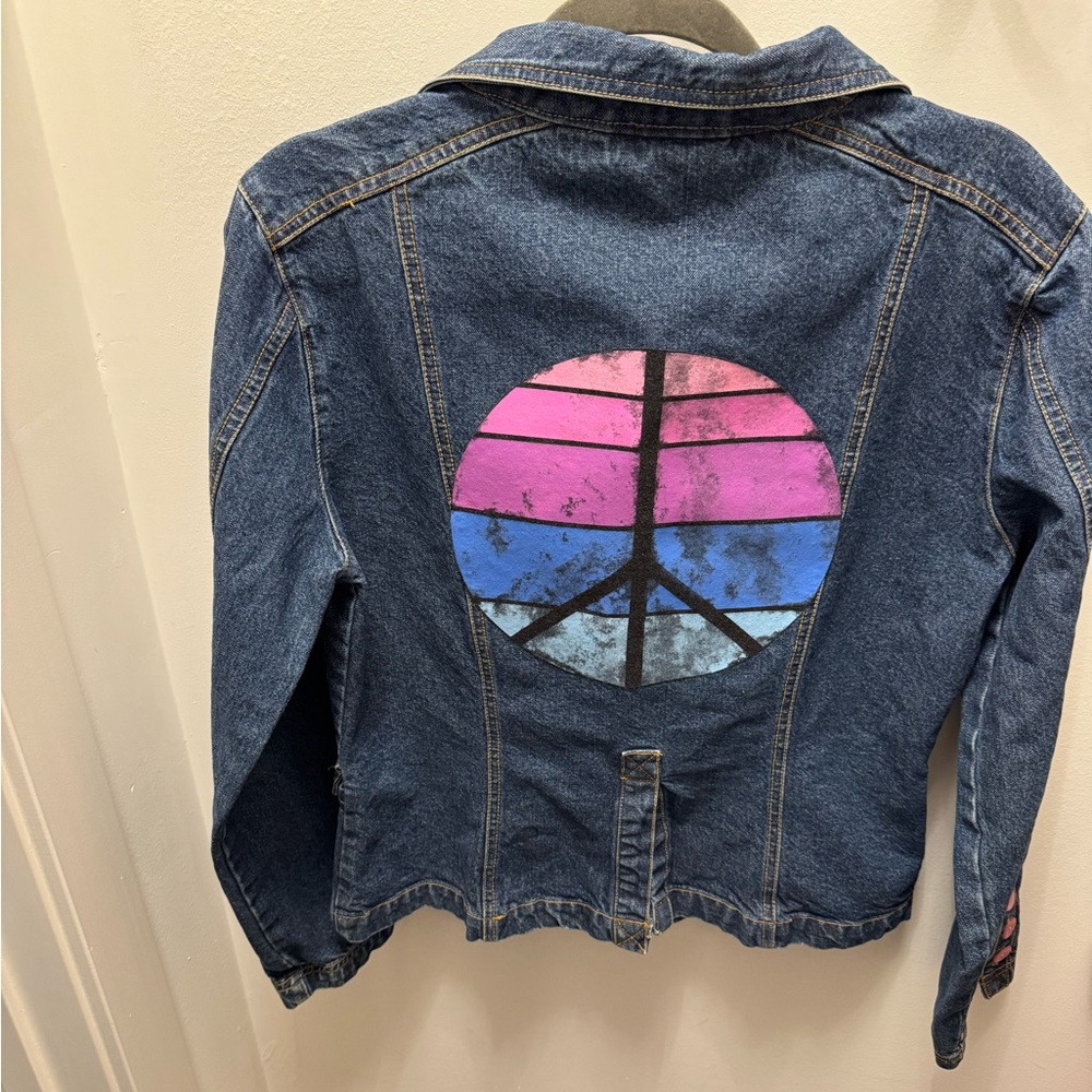 Upcycled Vintage Denim Jacket with Multicolor Buttons and Peace Sign on back
